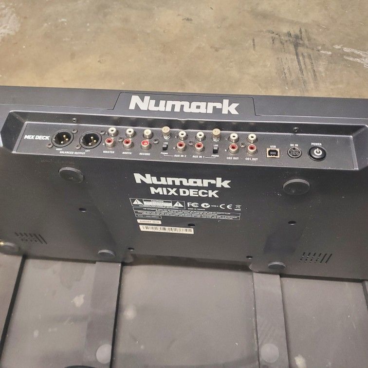 Numark Mix Trak