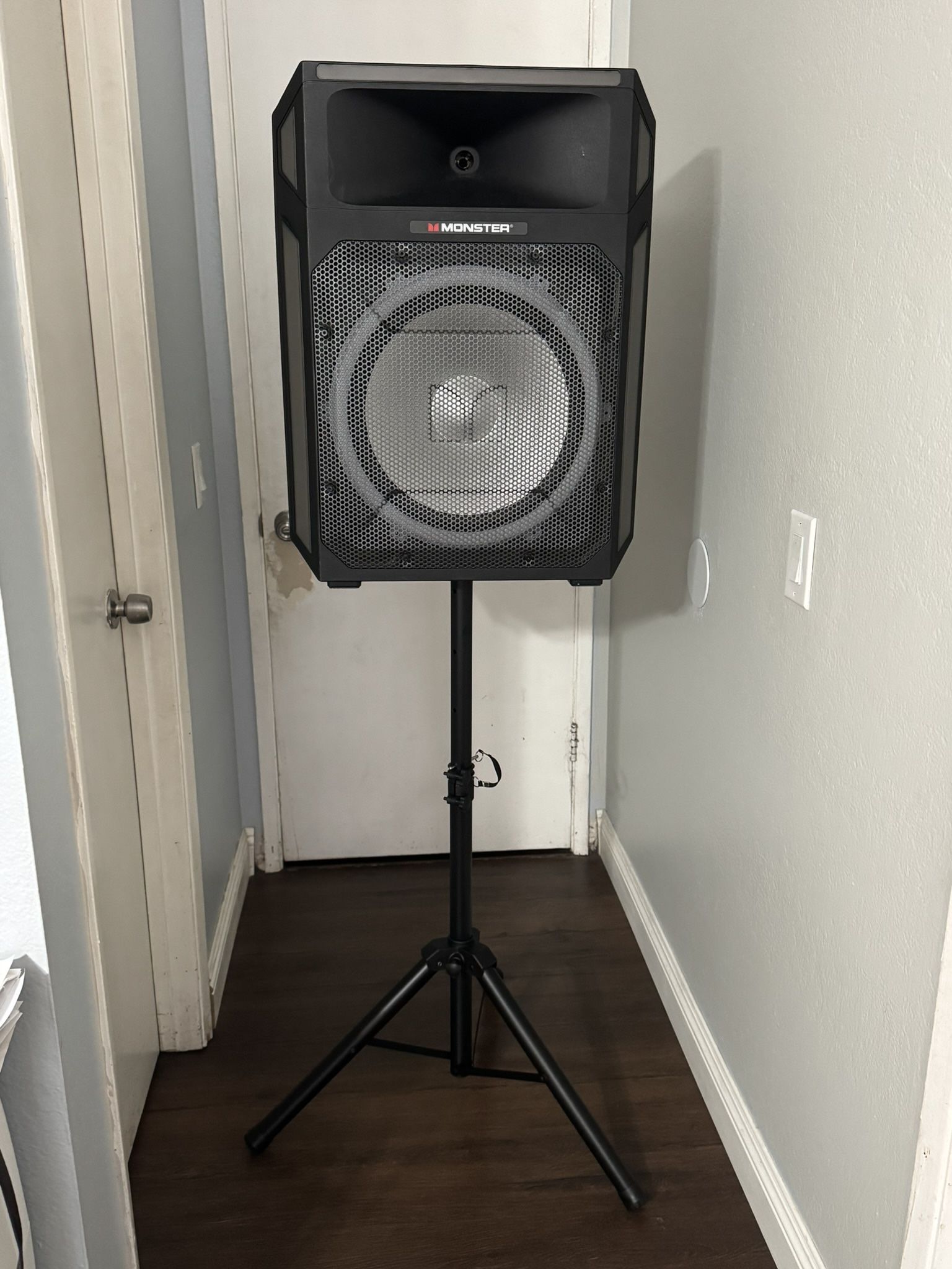 Bluetooth Speaker π