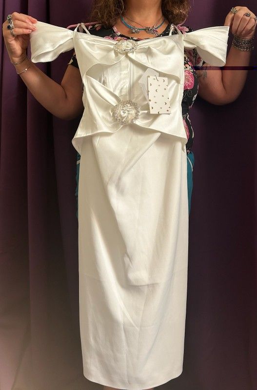 GIGII'S MADE IN TURKEY SIZE M MSRP $250