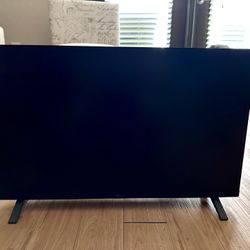 27” LG Smart TV 27LQ625S.  