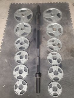 Olympic Weight Set With Olympic Bar 205lbs all together..read Description Below