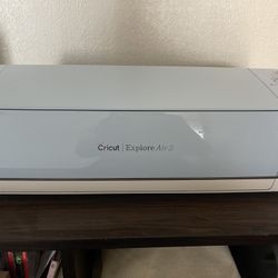 Cricut Explore Air 2 Bundle – Tools, Vinyl & Extras Included