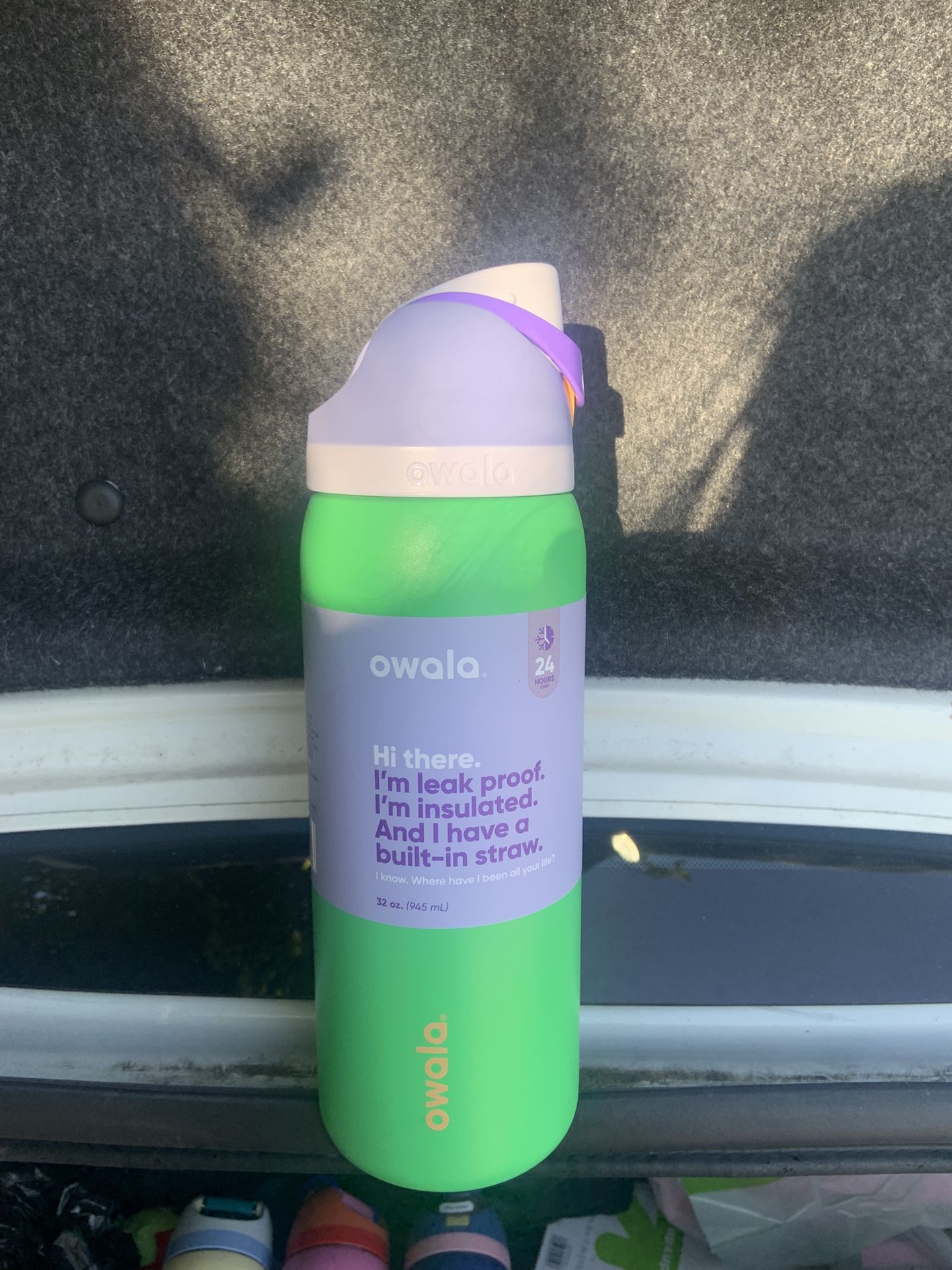 32 ounce owala
