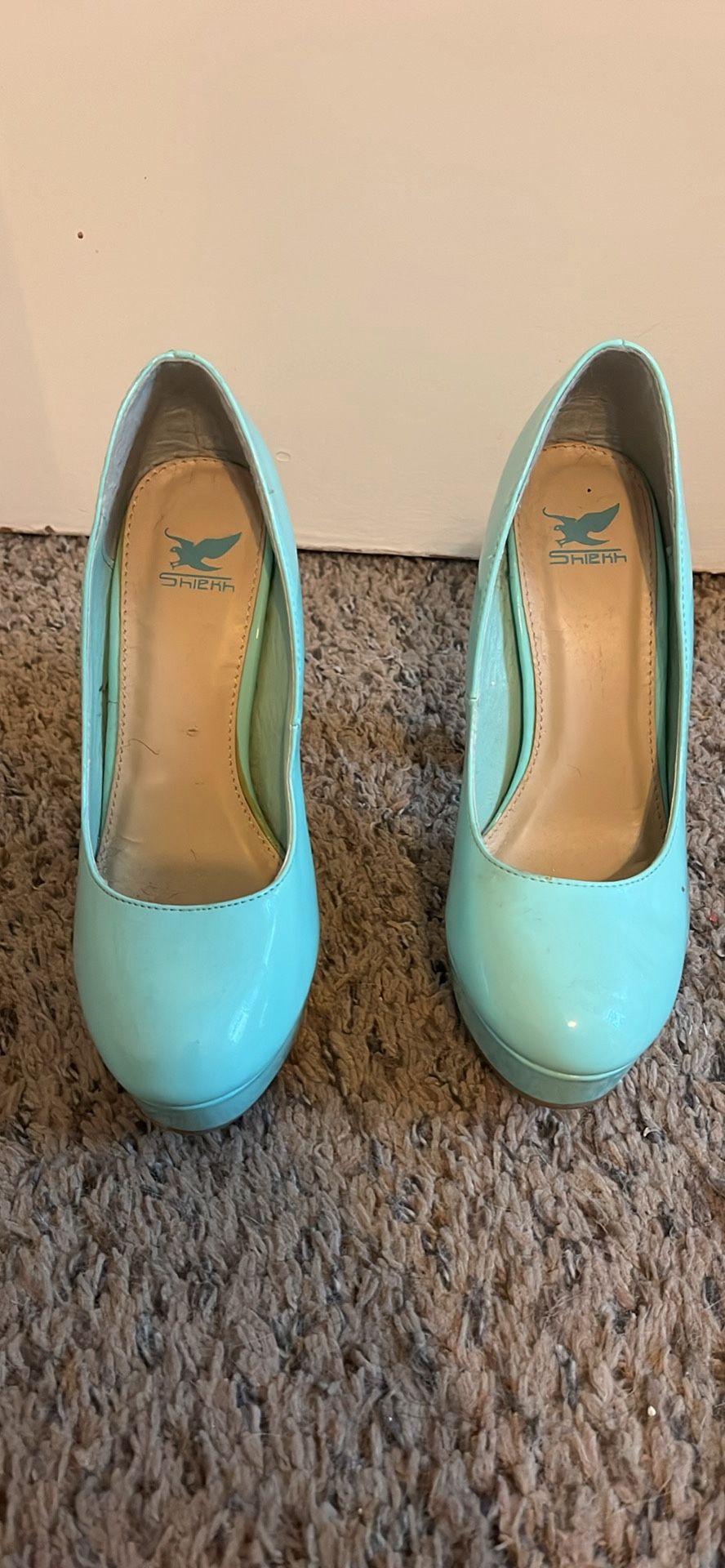 Tiffany Blue Patent Leather Pumps