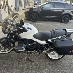 2004  BWW. R1150R Special. 80