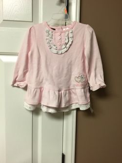 New with tags XOXO 2pc set size 18mo. Local pick up 27529 27545 27610 27603. FIRM. $10