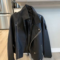 Black Men’s Large Forever 21 Leather Jacket