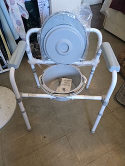 Folding Commode