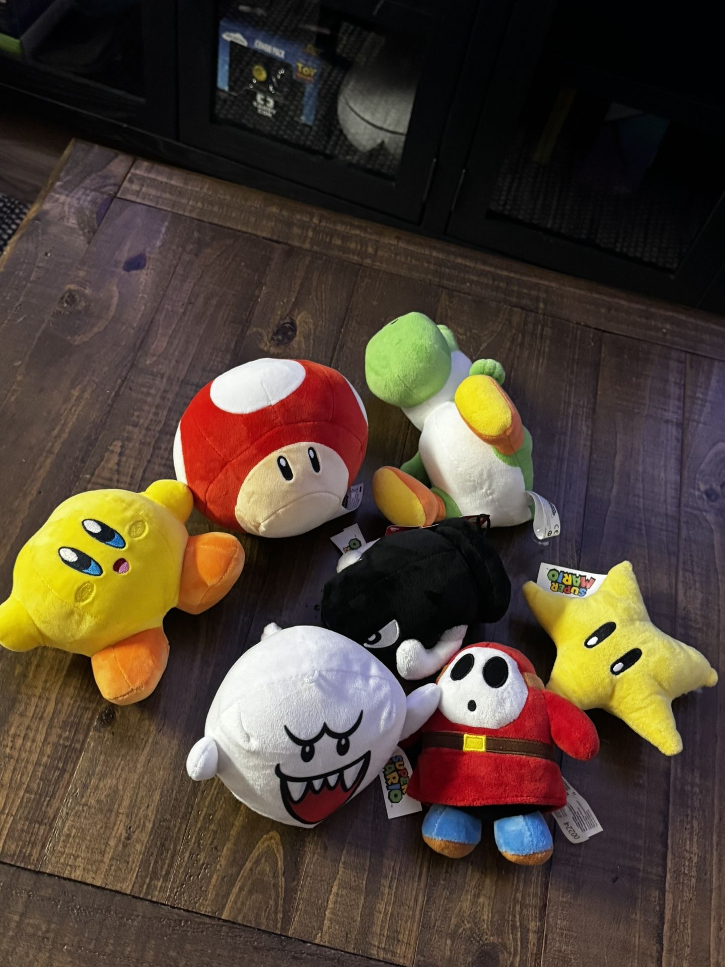 Super Mario’s Plushies + Kirby