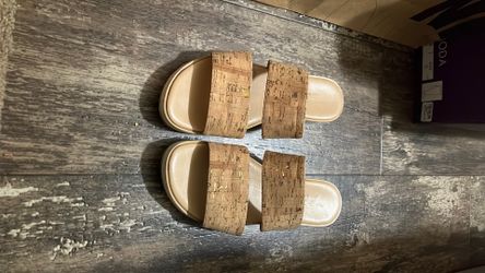 Women’s Sandals Size 7