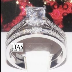 New 18k White Gold Wedding Ring Set 