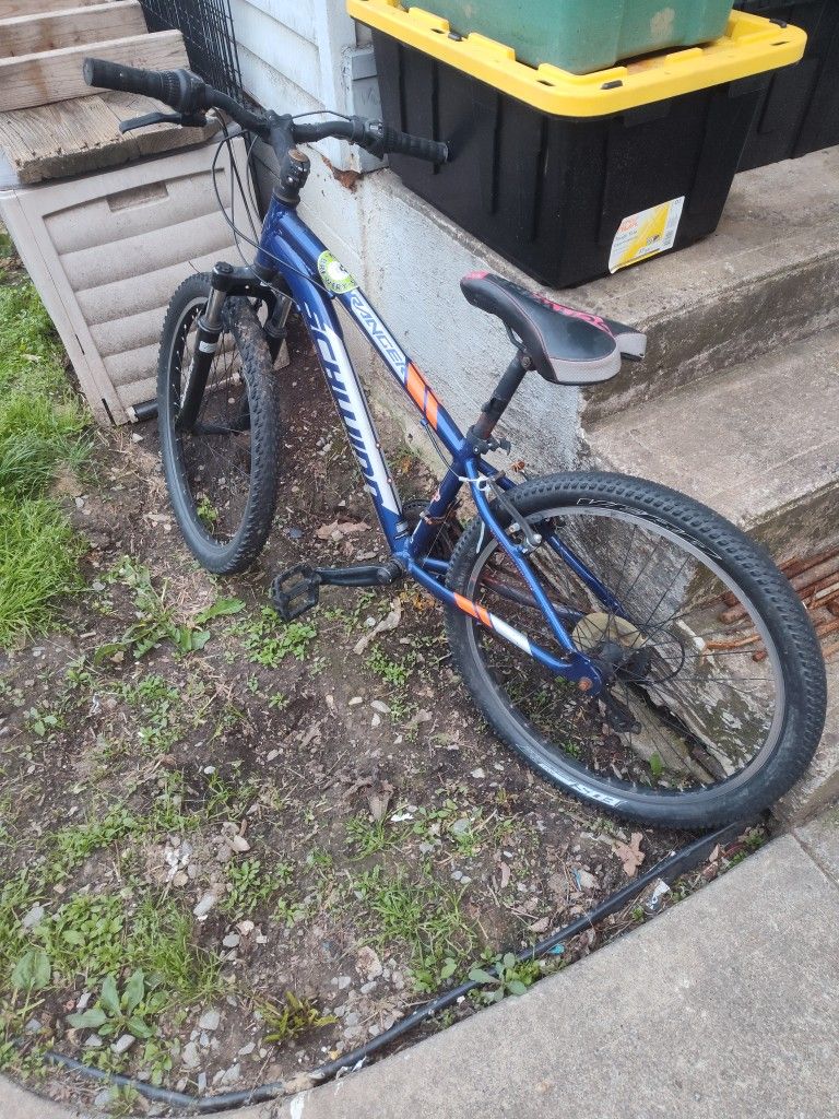 Two Mountain bikes $120 each/bestoffer or trade.