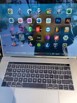 2017 MacBook Pro 16" Loaded