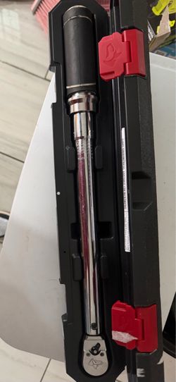 Husky 3/8 in. Drive Torque Wrench 20 ft./lbs. to 100 ft./lbs.