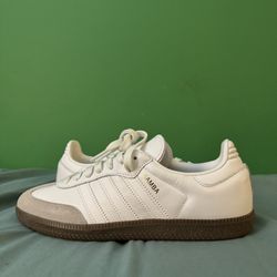 Adidas Cloud White Blue Gum Size 7