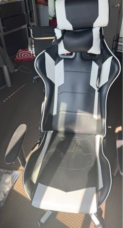 S-RACER Gaming Chair – Black/White – Fully Functional – $80 OBO