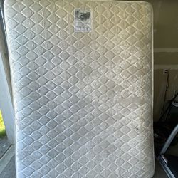 Queen and Full size Mattress Boxspring