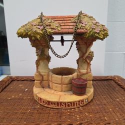 Disney Snow White “I’m Wishing” Hanging Wishing Well Bird Feeder (Disney Store)