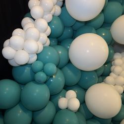 Ready Made Balloon Garland 