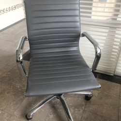 Mid Century Office Chair