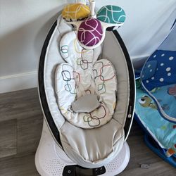 4moms Mamaroo Swing 
