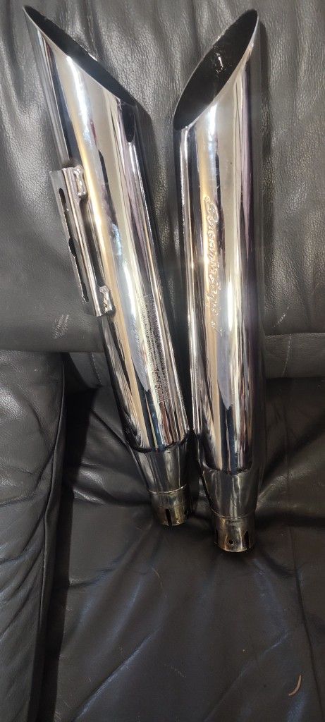 Screaming Eagle Mufflers Also Have Rear Springs Came Off Sportster 92