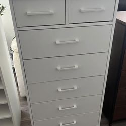 New and assembled /7 Drawer White Dresser, Industrial Wood Dresser for Bedroom, Sturdy Steel Frame, Storage Dresser for Bedroom,White 