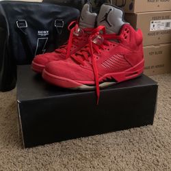 AIR JORDANS 5s