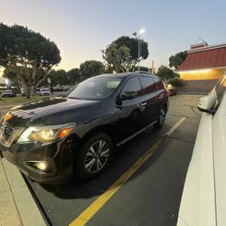 Nissan Pathfinder 