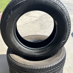BridgeStone  2 Tires 255/65R18