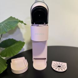 Keurig K-Mini Single Serve K-Cup Pod Coffee Maker