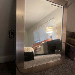 Mirror 