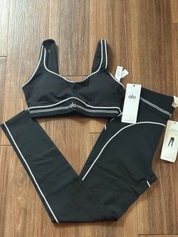 Alo yoga set black medium