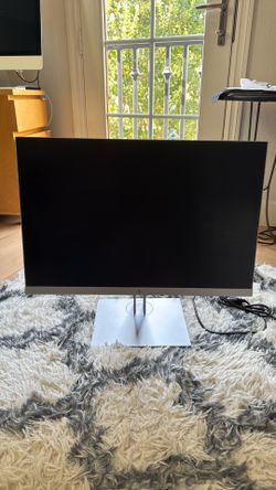 HP EliteDisplay E243 24” IPS Monitor – Excellent Condition