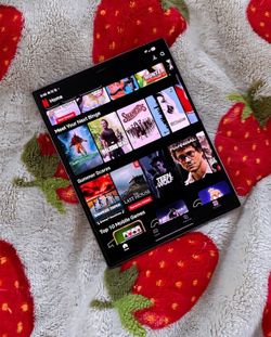Galaxy Z Fold 8