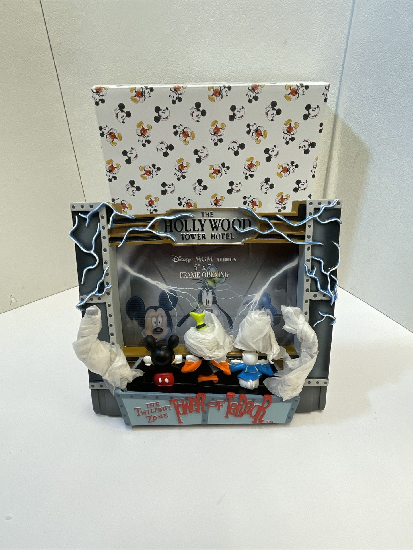 Disney Twilight Zone Tower of Terror Picture Frame Donald Mickey Goofy 5x7” New