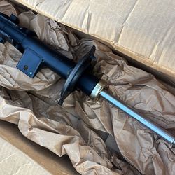 Hyundai Suspensión Strut Assbly.