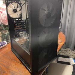 PC Case (Never Used)