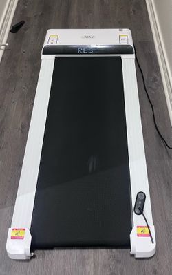 Walking pad with remote