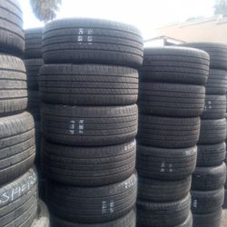 Vendo Sed De Llantas Usadas 235/40r17continental Con 80% De Vida $180