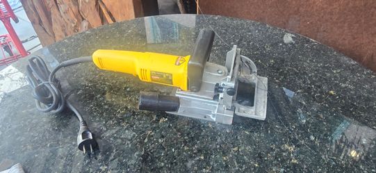 DEWALT 6.5 Amp Plate Joiner, model DW682K, featuring a 10,000 RPM motor