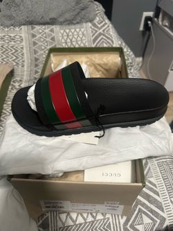 Gucci slide sandal