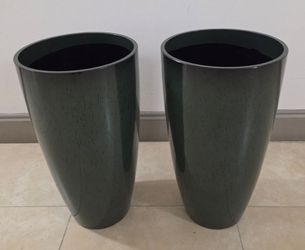 *** REDUCED *** PAIR of 21" Green Resin Planters (2 for $60) @ Lasting Creations