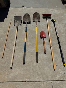 Mixed Yard Tool Lot – Shovels, Broom & More