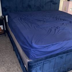 King Size Bed 