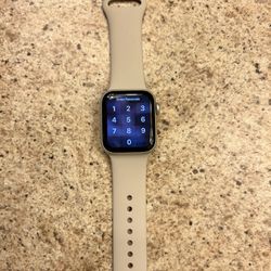 Apple SE Watch