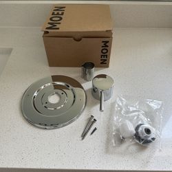Moen Shower Head & Valve 