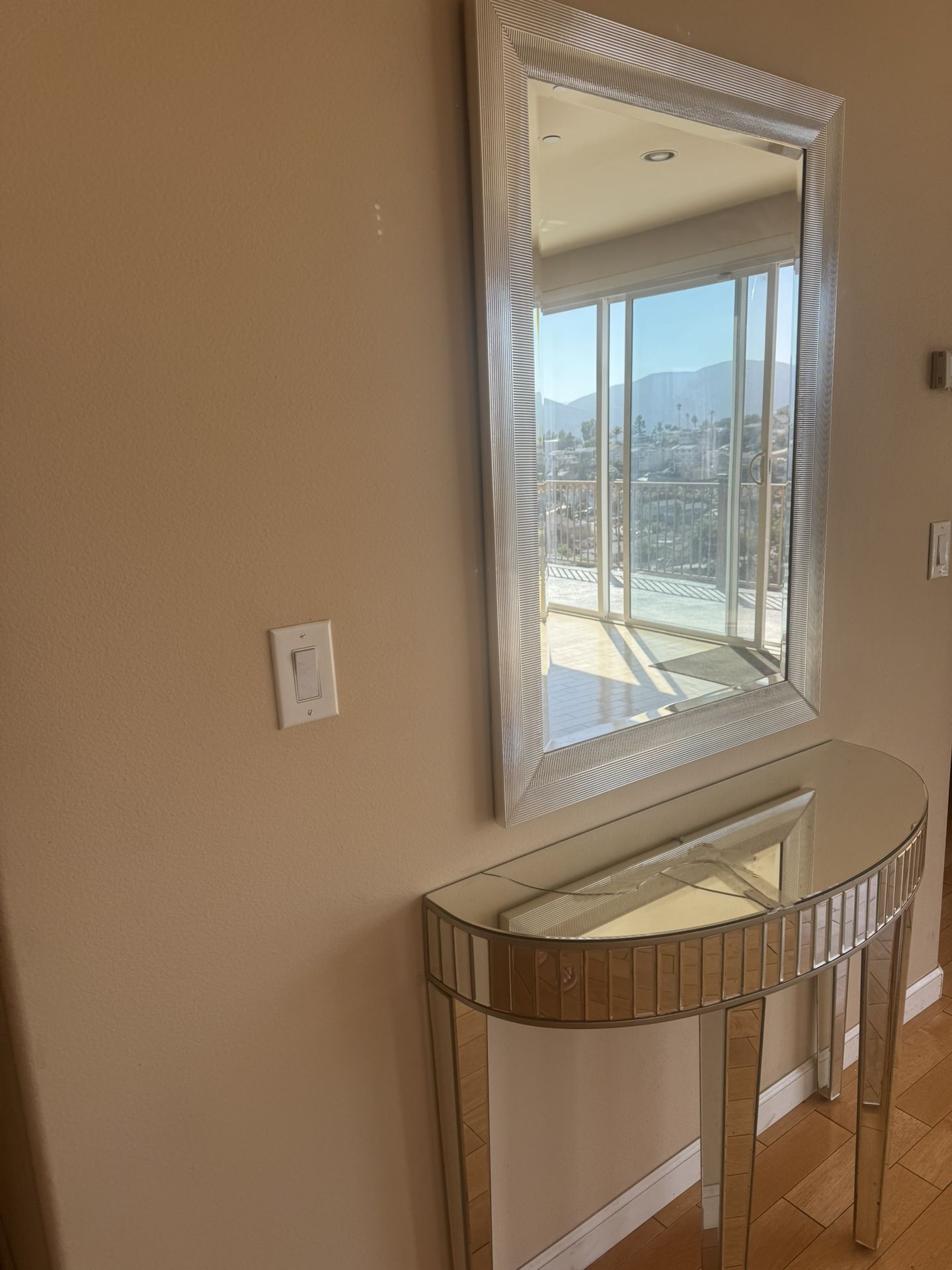 Console Table With Mirror