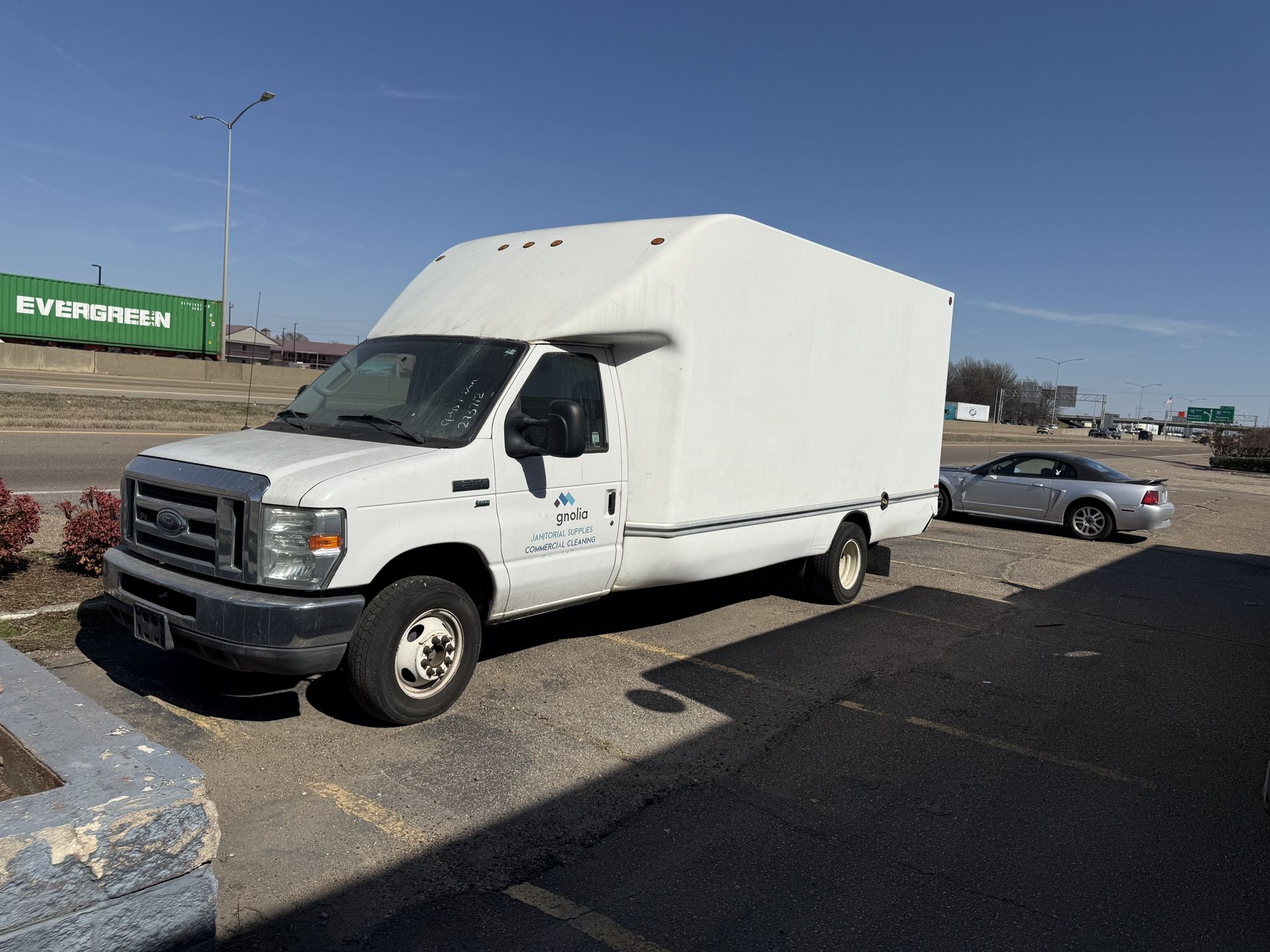 2011 Ford E-350