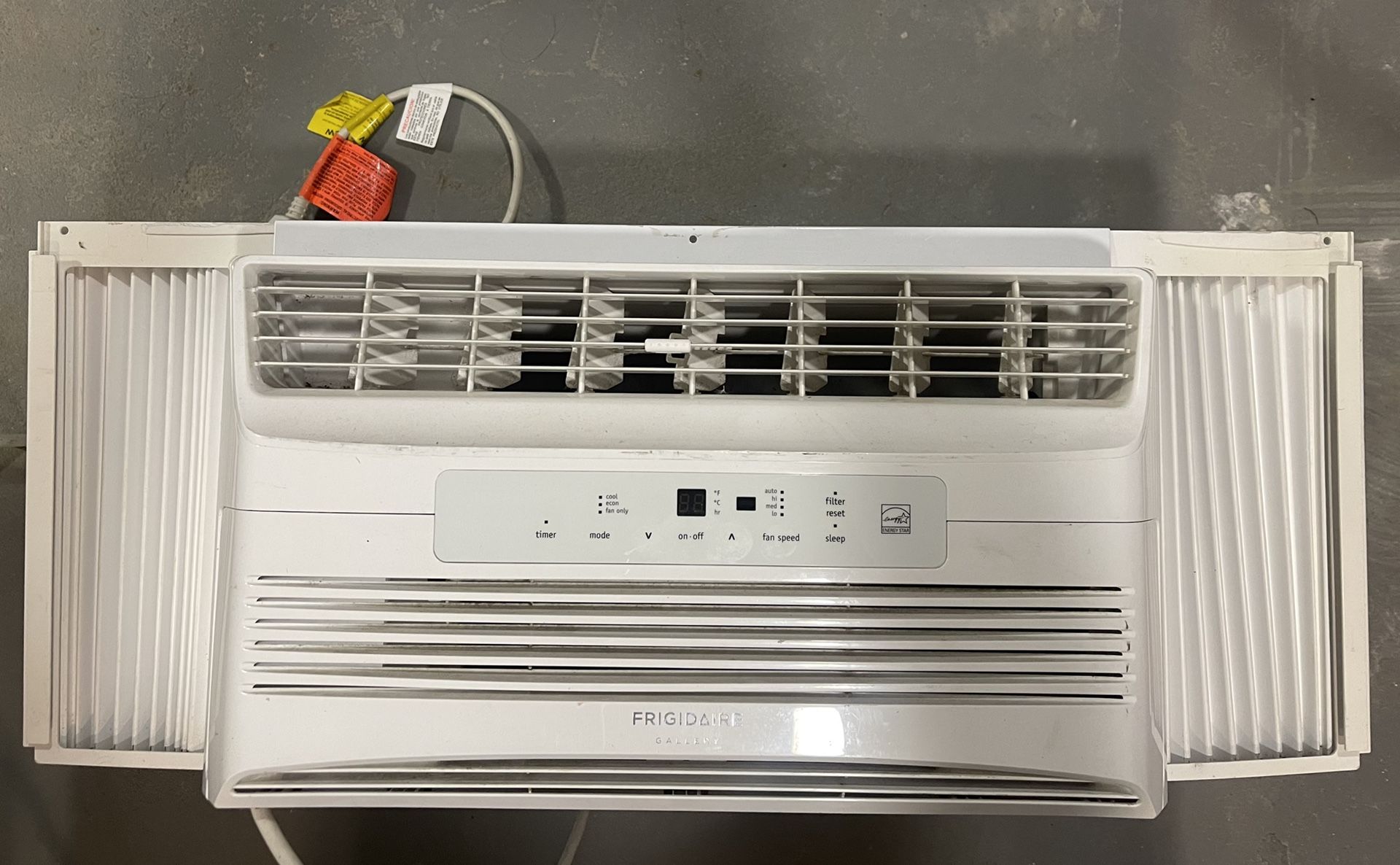 Frigidaire Gallery AC - FGRQ0633U1 6000 BTU Quiet Temp Window Air Conditioner